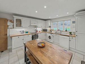 Photo 13- click for photo gallery